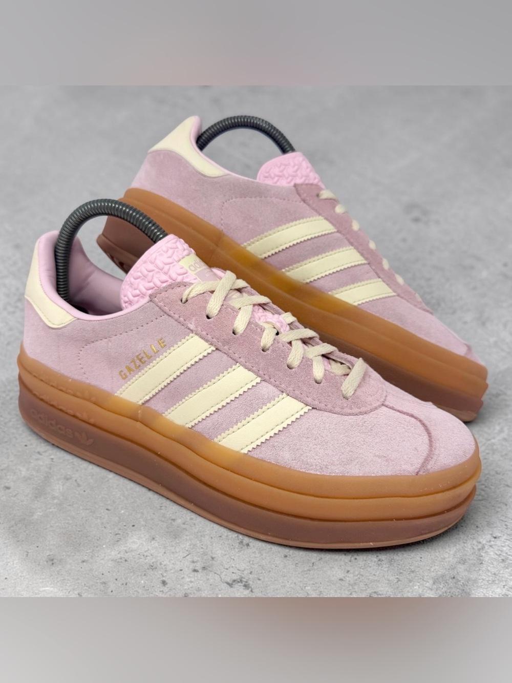 Adidas Women’s Gazelle Bold Retro Platform Sneakers Sz 8 Pink Suede Shoe JQ7777